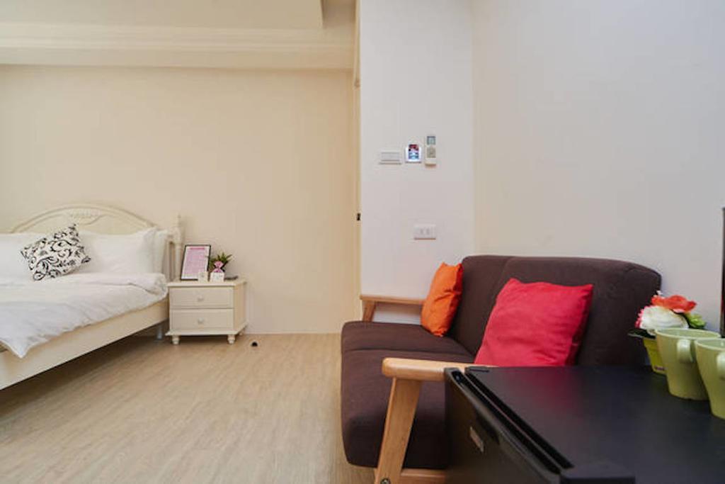 Happiness Dot Apartman Tansuj Szoba fotó